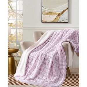 NWT Royal Luxe Reversible Micromink to Faux-Sherpa Tie-Dye Throw